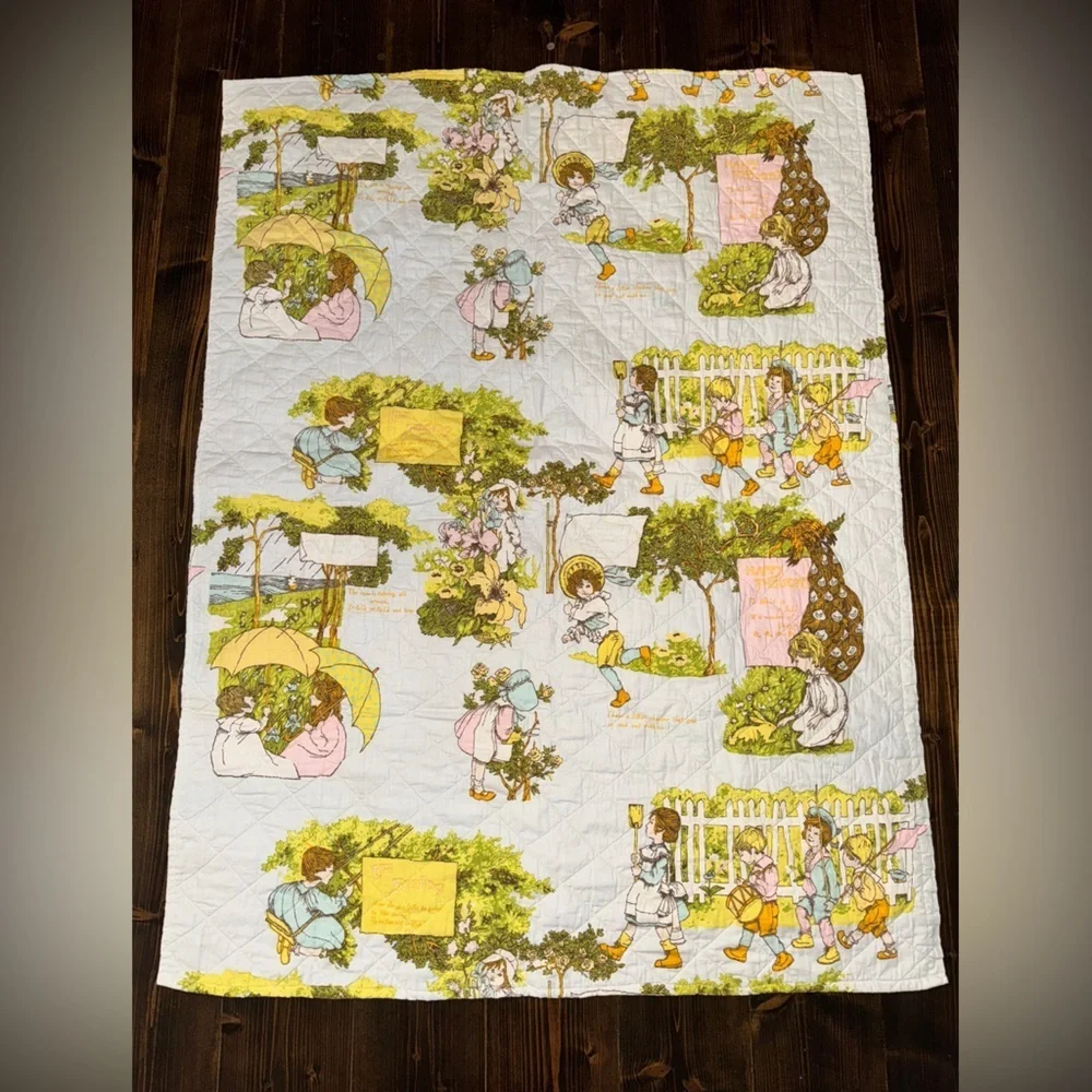 Vintage Baby Blanket 33” x 44”